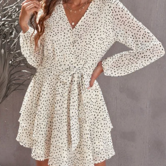 🛍️Charming Charlie Cream and Black Polka Dot Romper - Picture 2 of 9